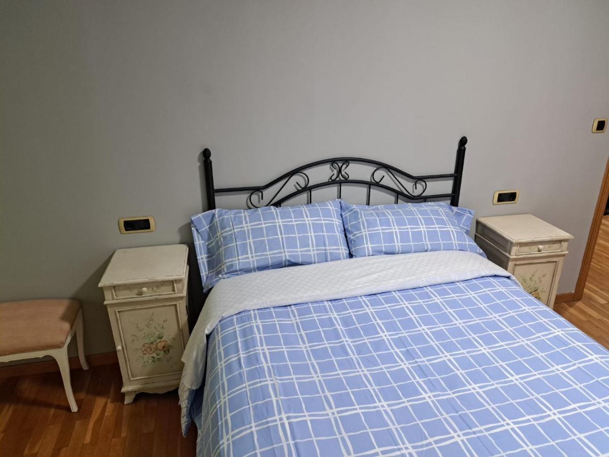 Apartament Piso Millenium Ourense Zewnętrze zdjęcie